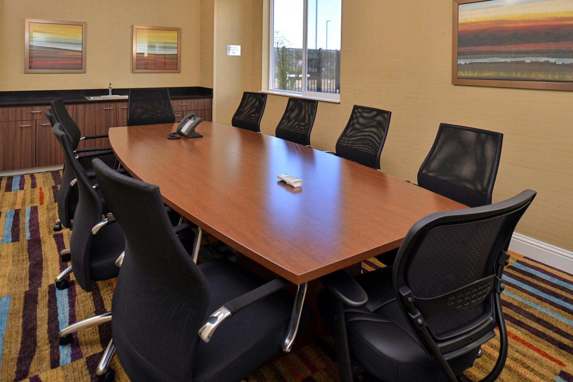Fairfield & By Marriott Sacramento Airport 3* Woodland