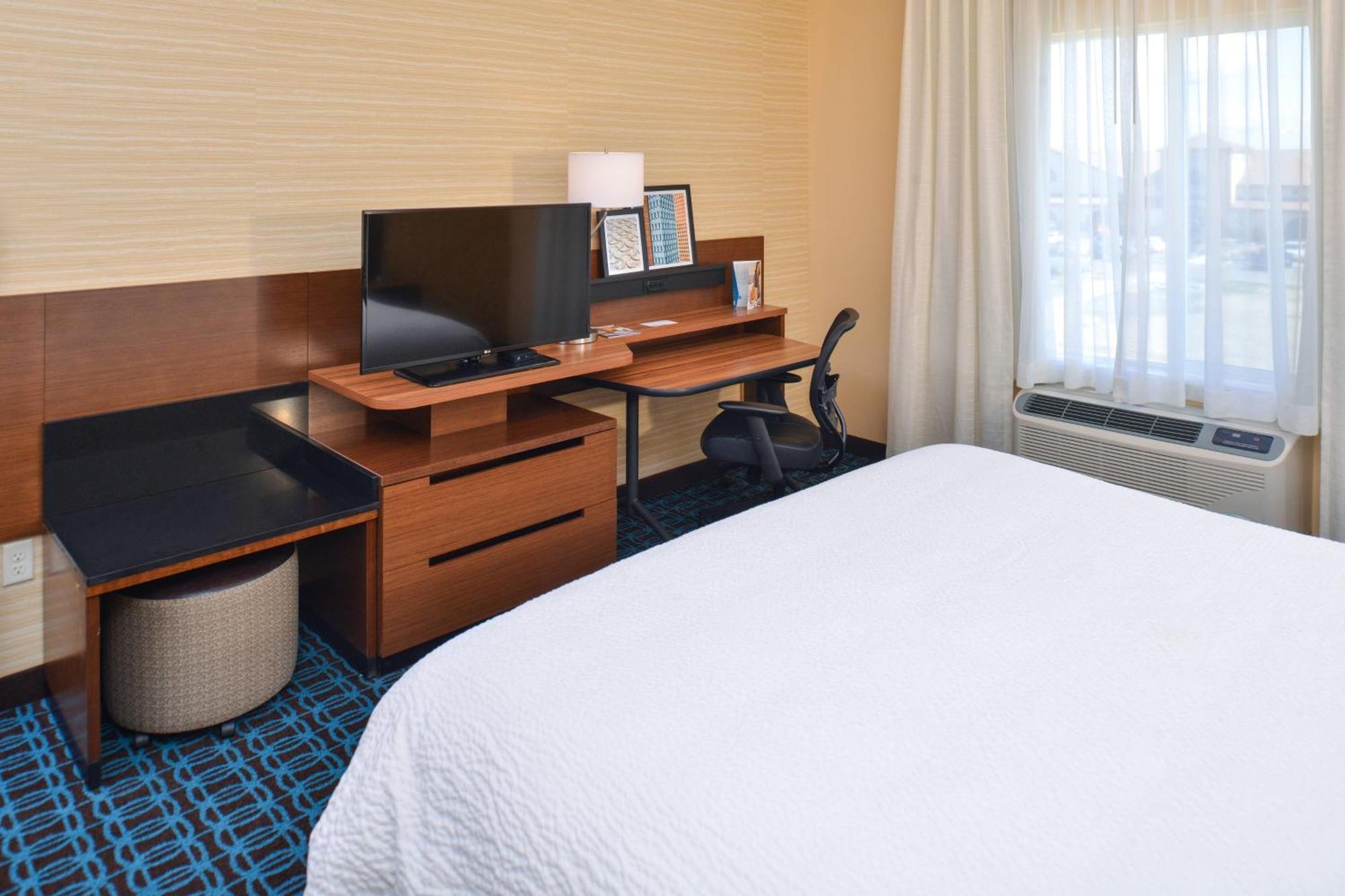 Fairfield & By Marriott Sacramento Airport Hotel Woodland