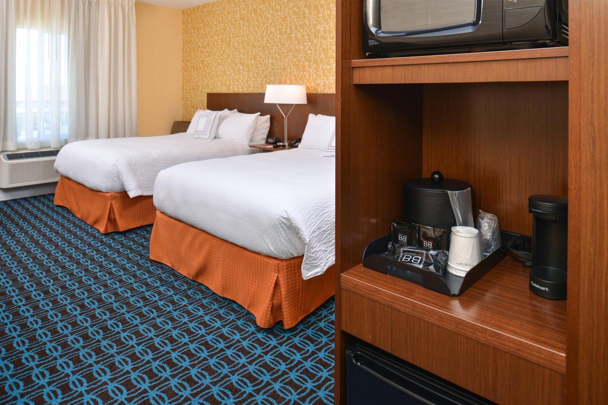 Hotel Fairfield & By Marriott Sacramento Airport Woodland